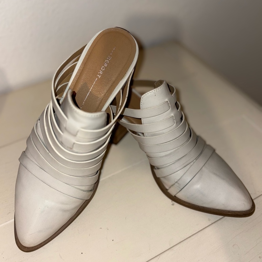 Franco Sarto Women's Strappy Cream Mules